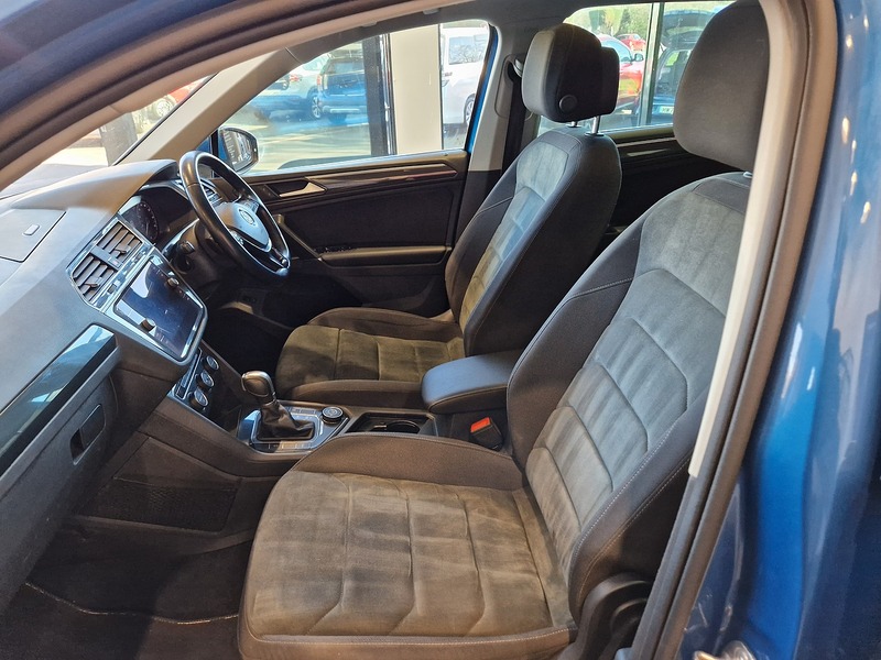 Volkswagen Tiguan TSI SEL - U12028