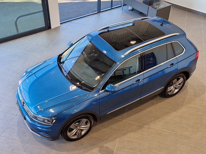 Volkswagen Tiguan TSI SEL - U12028