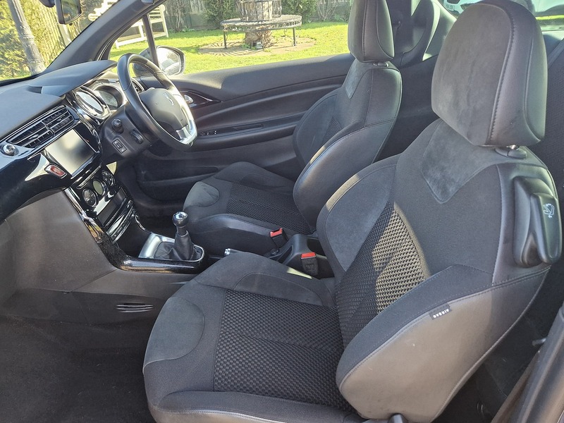 DS AUTOMOBILES DS 3 PureTech Elegance - U12036