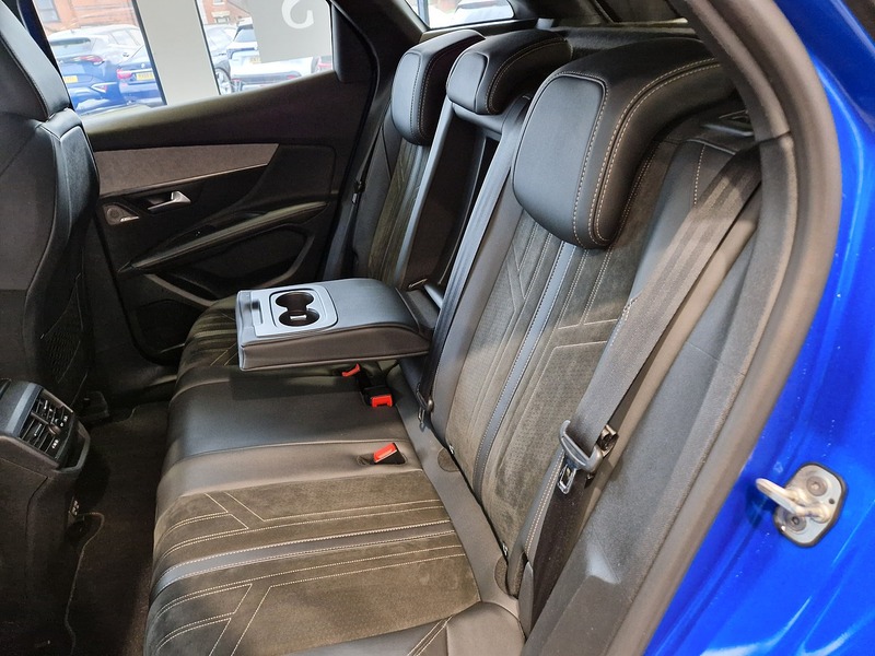 Peugeot 3008 BlueHDi GT Premium - U12040