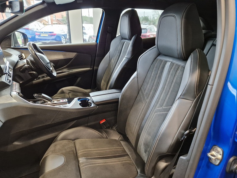 Peugeot 3008 BlueHDi GT Premium - U12040