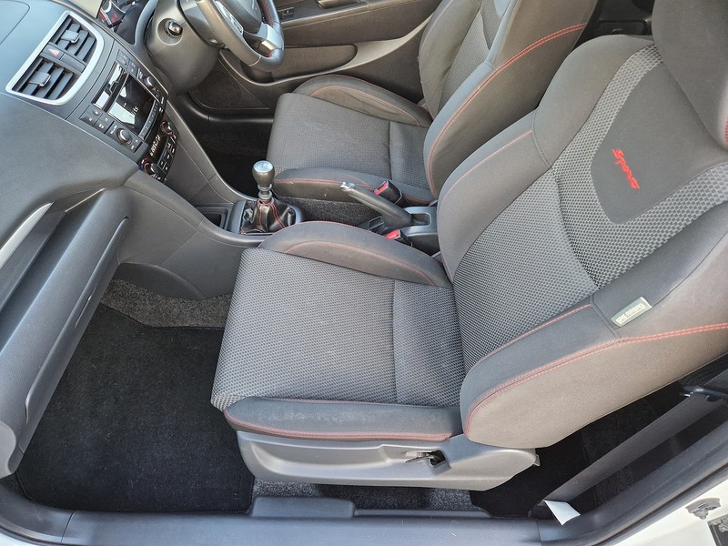 Suzuki Swift Sport - U12042