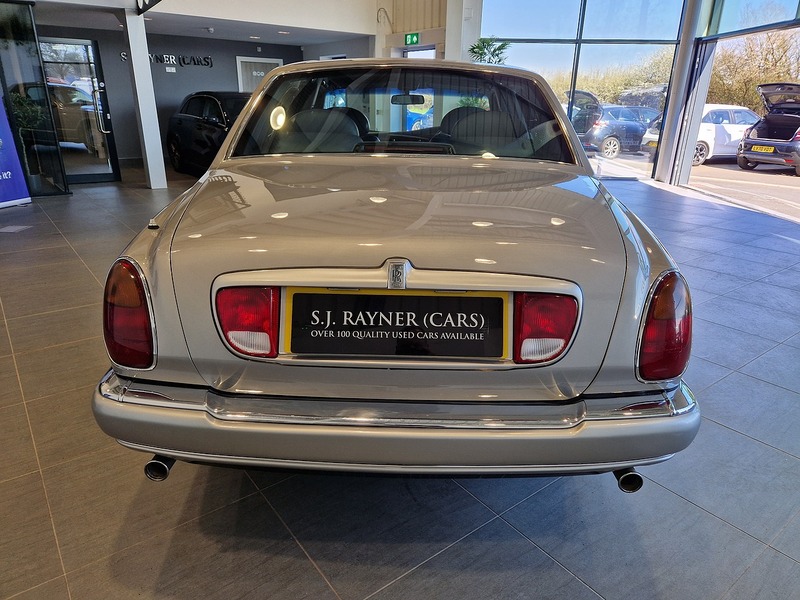 Rolls-Royce Silver Seraph  - U12044