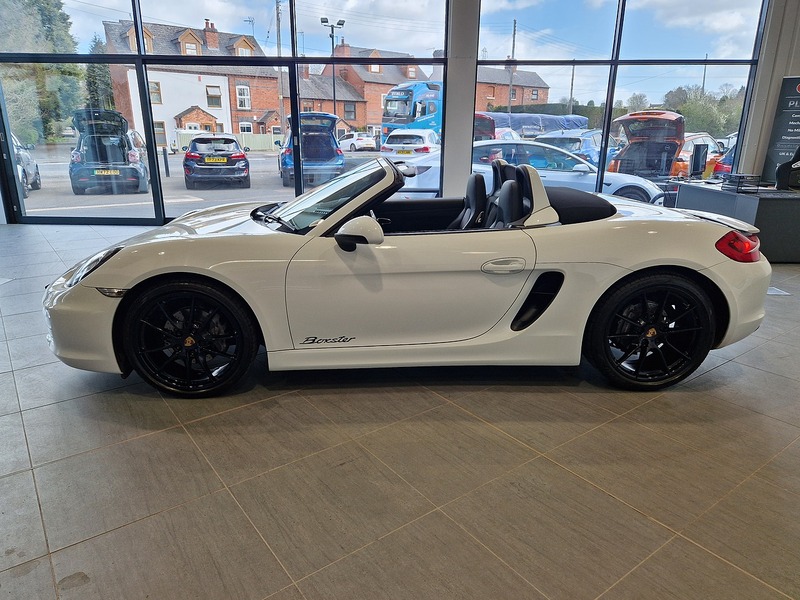 Porsche Boxster 981 - U12048