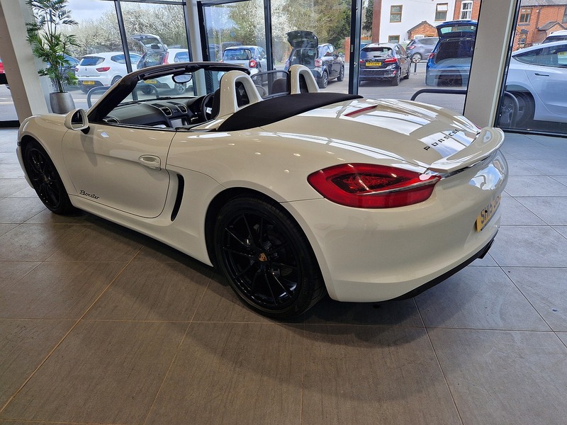 Porsche Boxster 981 - U12048