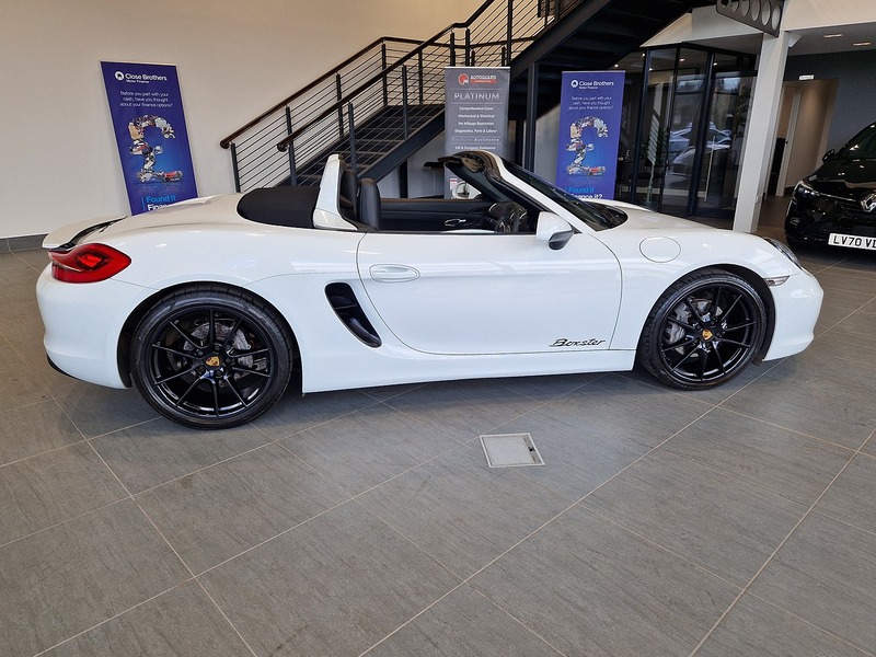 Porsche Boxster 981 - U12048