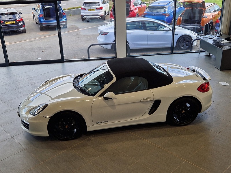 Porsche Boxster 981 - U12048