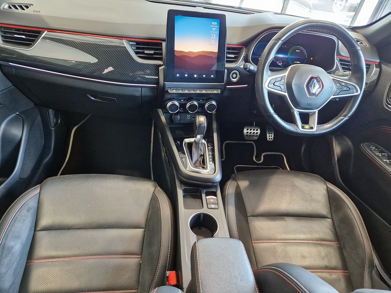 Renault Arkana E-TECH r.s. line - U12052