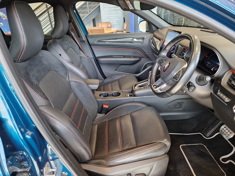 Renault Arkana E-TECH r.s. line - U12052