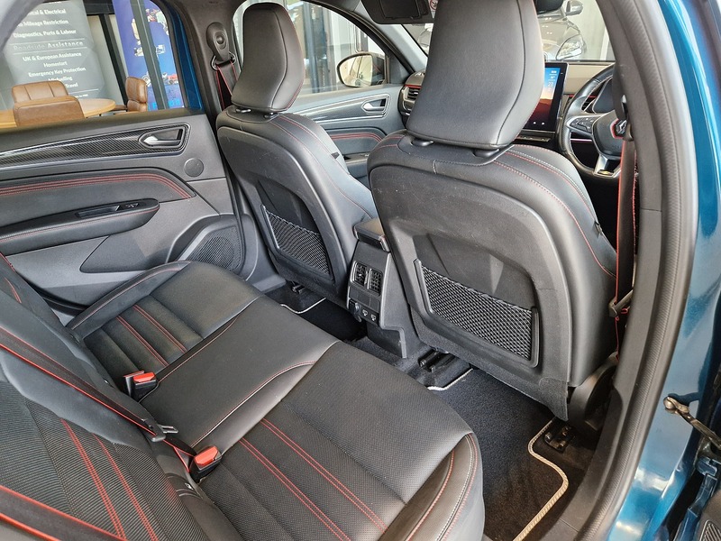 Renault Arkana E-TECH r.s. line - U12052