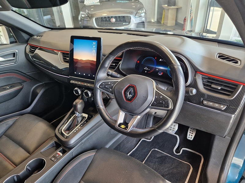 Renault Arkana E-TECH r.s. line - U12052