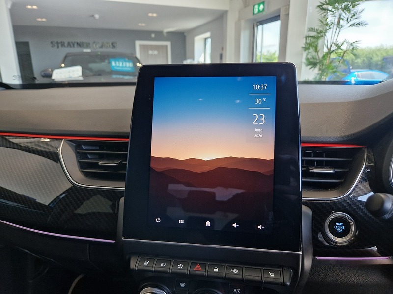 Renault Arkana E-TECH r.s. line - U12052