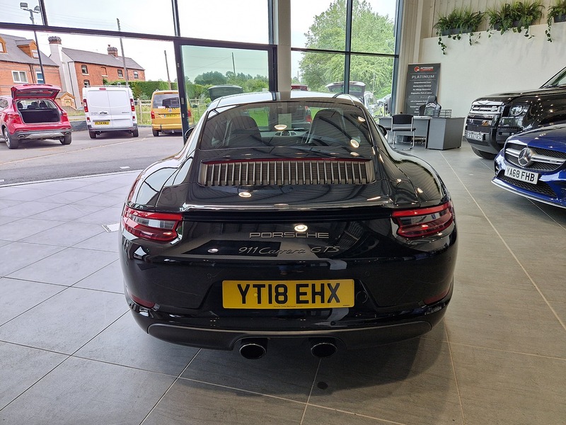 Porsche 911 T 991 Carrera GTS - U12057