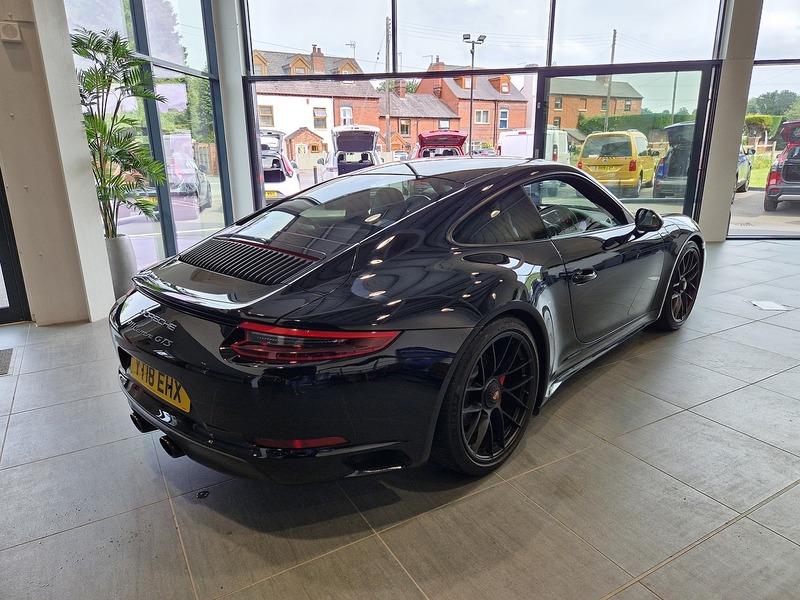 Porsche 911 T 991 Carrera GTS - U12057