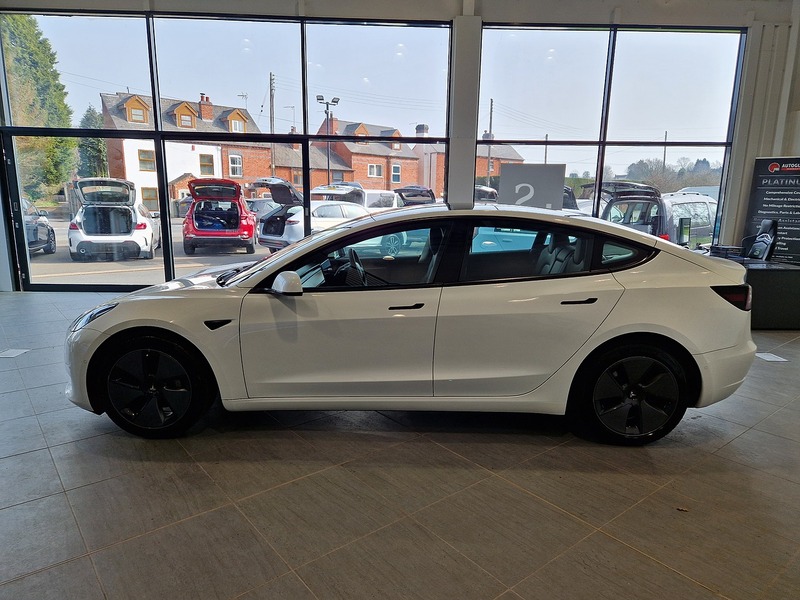 Tesla Model 3 Long Range - U12062
