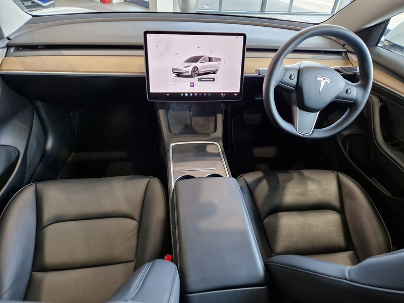 Tesla Model 3 Long Range - U12062