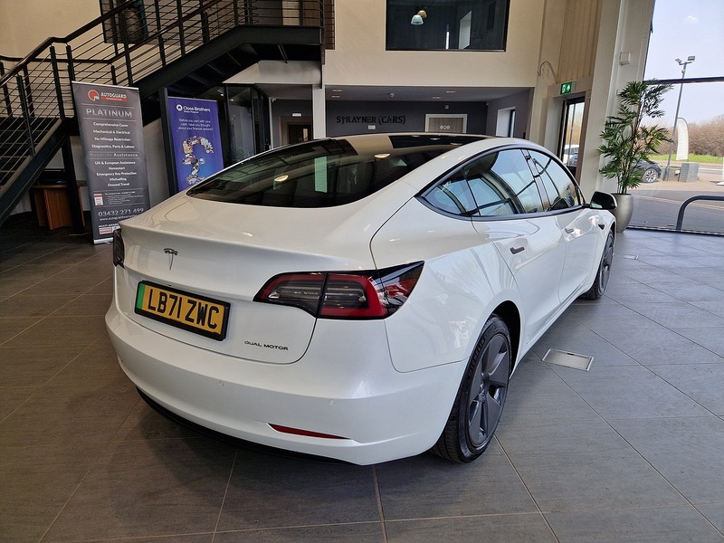 Tesla Model 3 Long Range - U12062