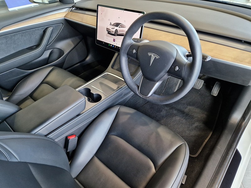 Tesla Model 3 Long Range - U12062