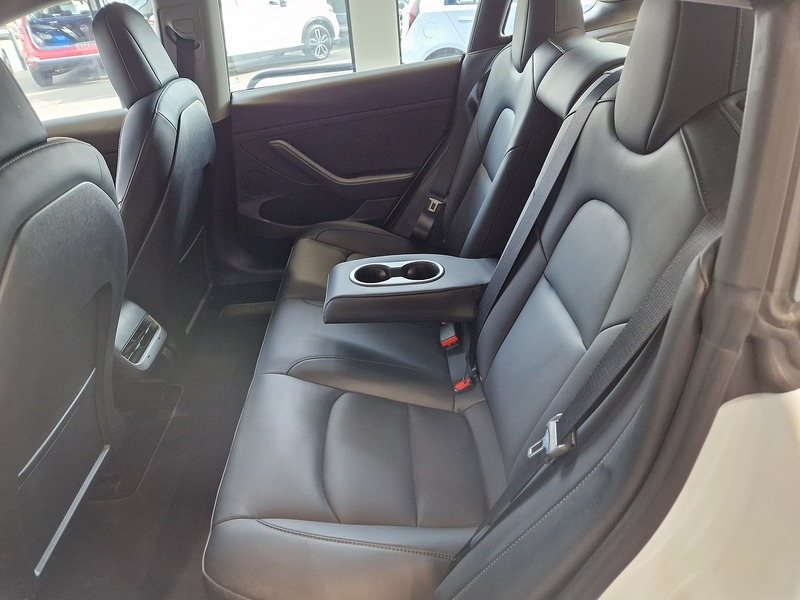 Tesla Model 3 Long Range - U12062