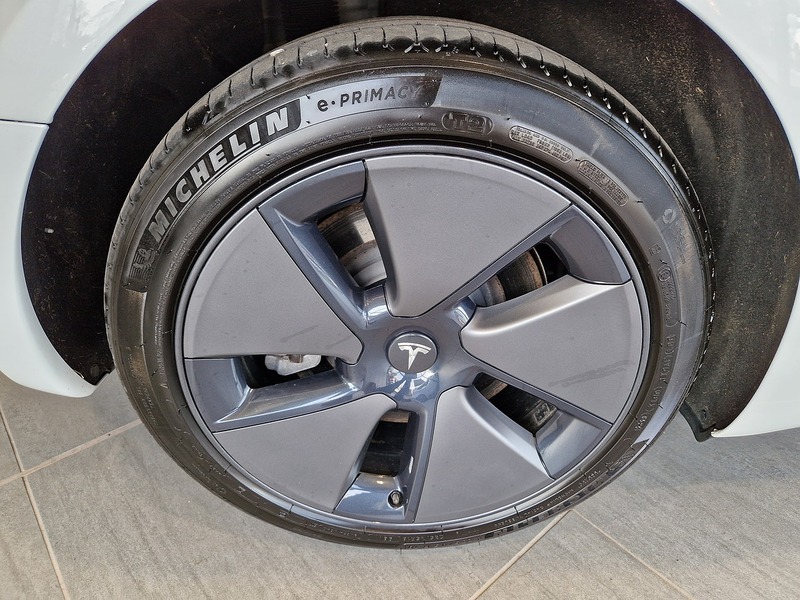 Tesla Model 3 Long Range - U12062