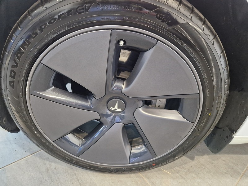 Tesla Model 3 Long Range - U12062