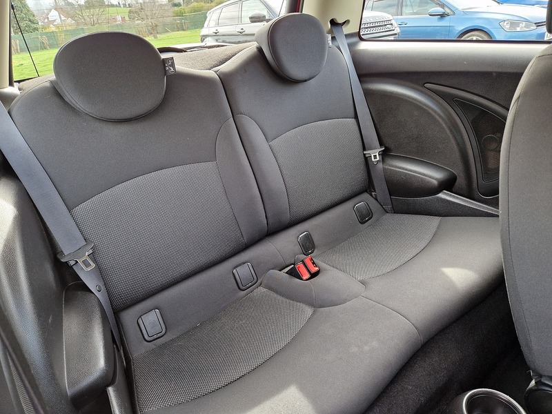 MINI Hatch First - U12065