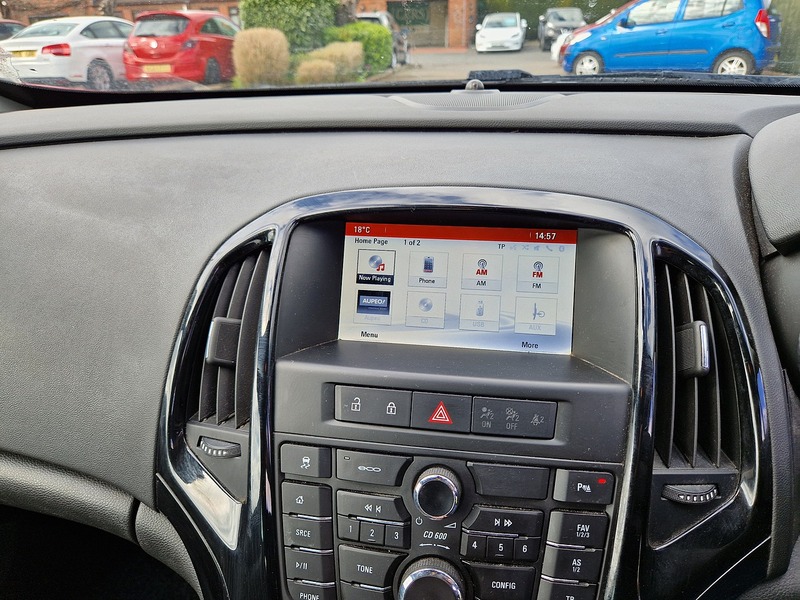 Vauxhall Astra GTC i Turbo SRi - U12066