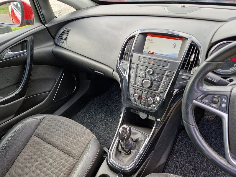 Vauxhall Astra GTC i Turbo SRi - U12066