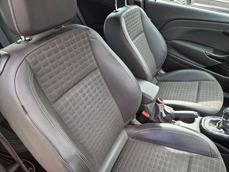 Vauxhall Astra GTC i Turbo SRi - U12066