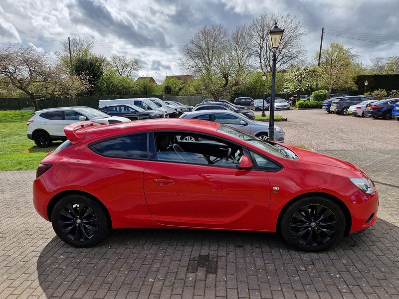Vauxhall Astra GTC i Turbo SRi - U12066
