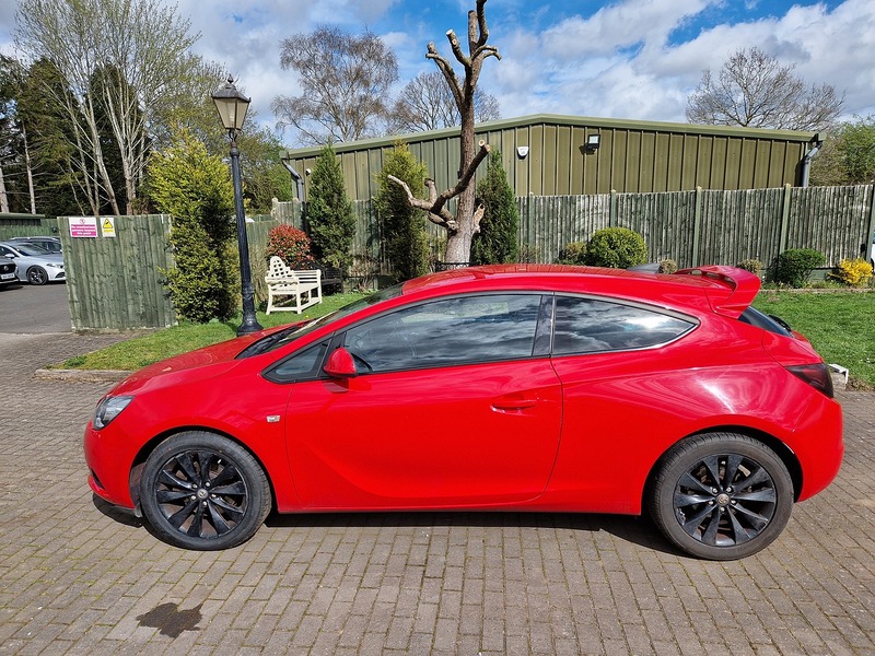 Vauxhall Astra GTC i Turbo SRi - U12066