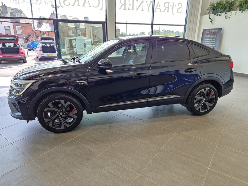 Renault Arkana E-TECH r.s. line - U12073