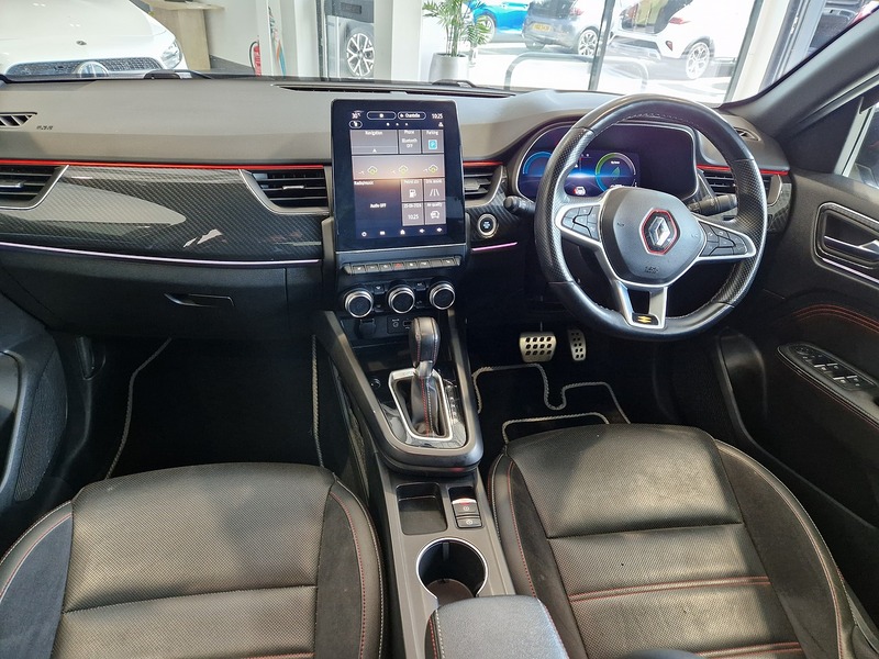 Renault Arkana E-TECH r.s. line - U12073