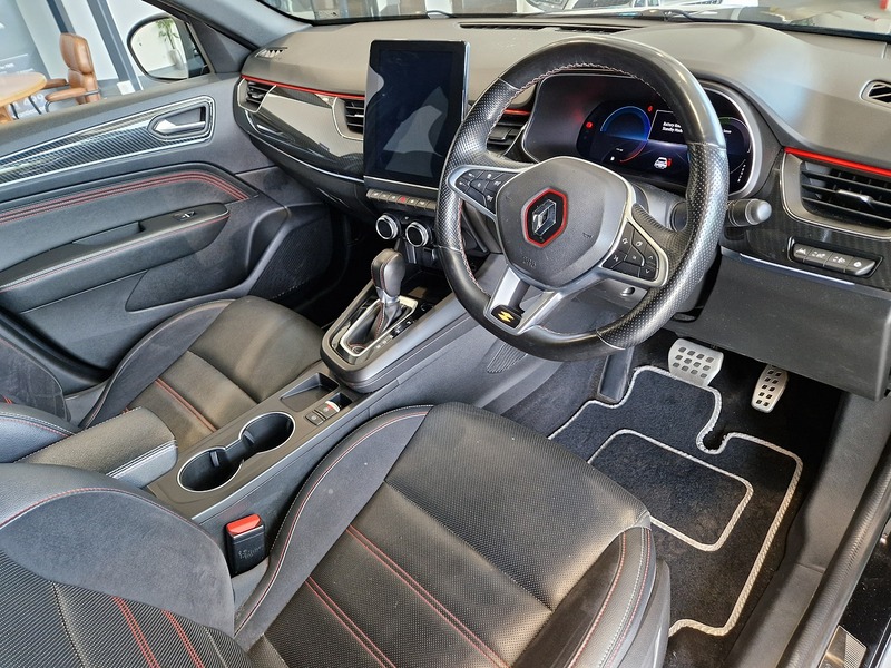 Renault Arkana E-TECH r.s. line - U12073