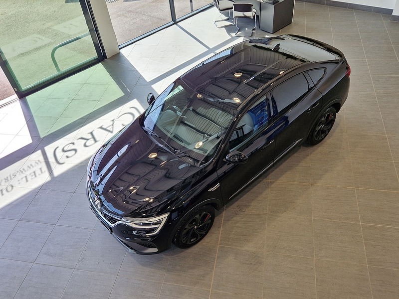 Renault Arkana E-TECH r.s. line - U12073