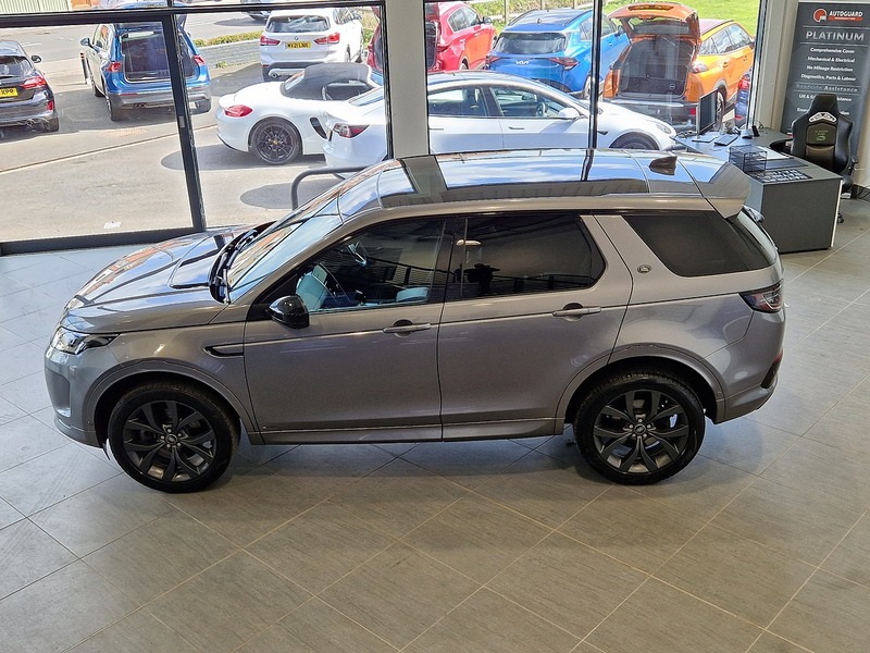 Land Rover Discovery Sport D200 MHEV R-Dynamic SE - U12076