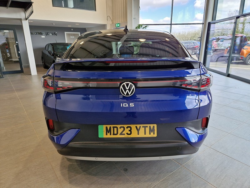 Volkswagen ID.5 Pro Style - U12077