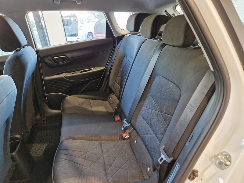 Hyundai BAYON T-GDi MHEV SE Connect - U12078