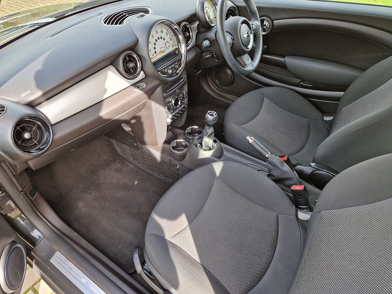 MINI Hatch One - U12079