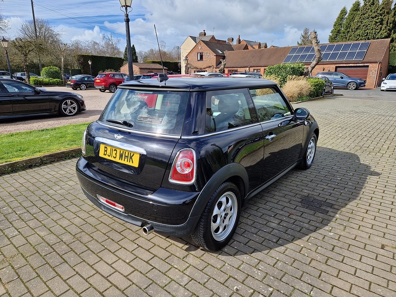 MINI Hatch One - U12079
