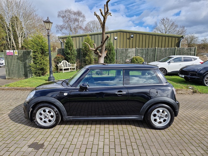 MINI Hatch One - U12079