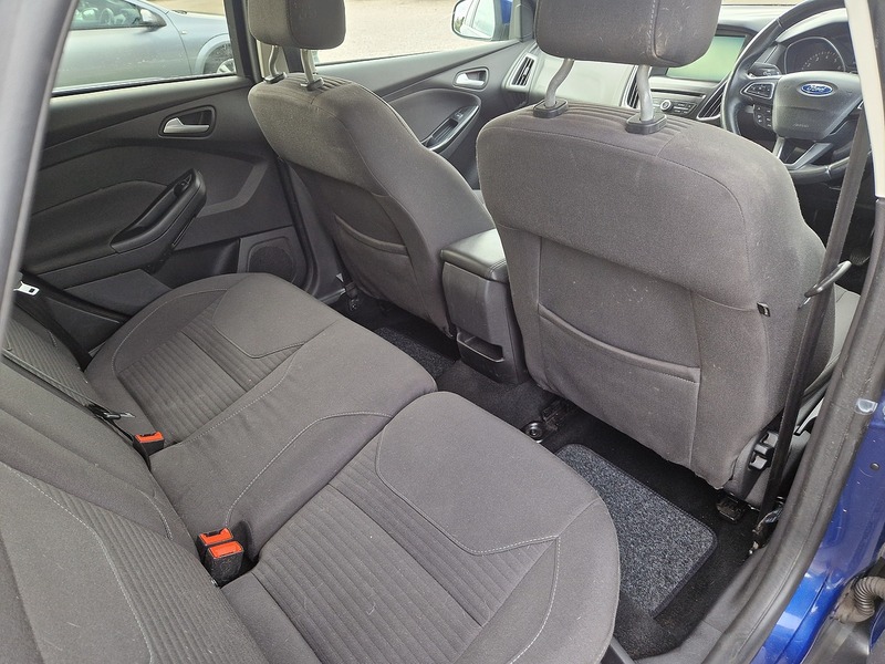 Ford Focus T EcoBoost Titanium - U12080