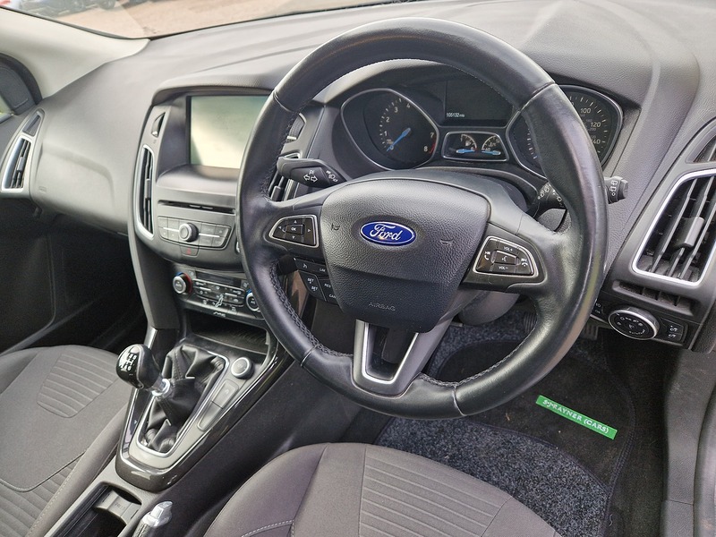 Ford Focus T EcoBoost Titanium - U12080