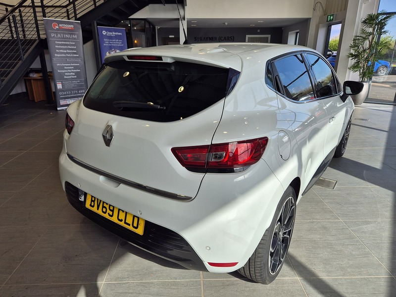 Renault Clio TCe Iconic - U12081