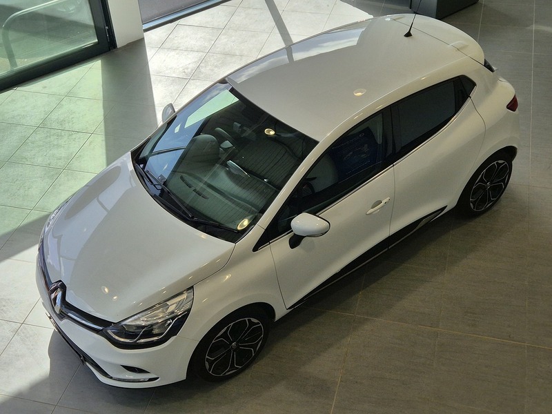Renault Clio TCe Iconic - U12081