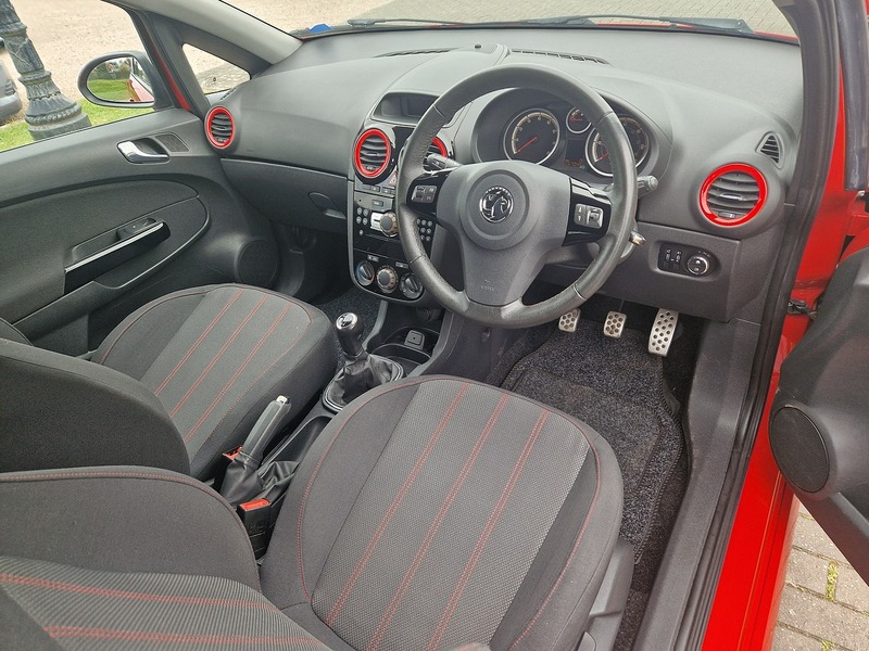 Vauxhall Corsa Limited Edition - U12087