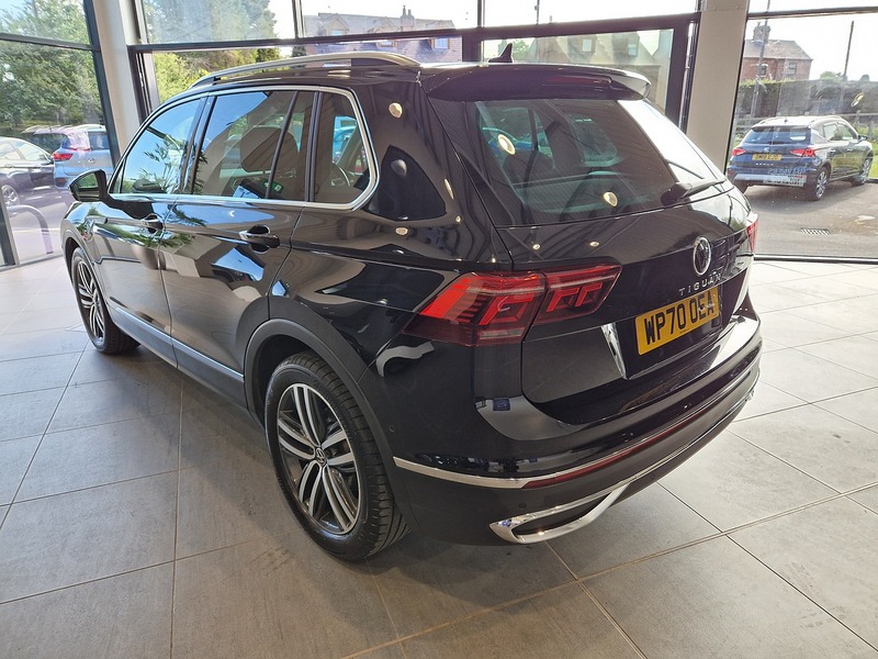 Volkswagen Tiguan TSI Elegance - U12092