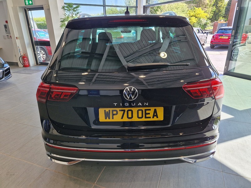 Volkswagen Tiguan TSI Elegance - U12092
