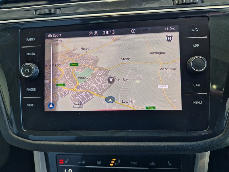Volkswagen Tiguan TSI Elegance - U12092