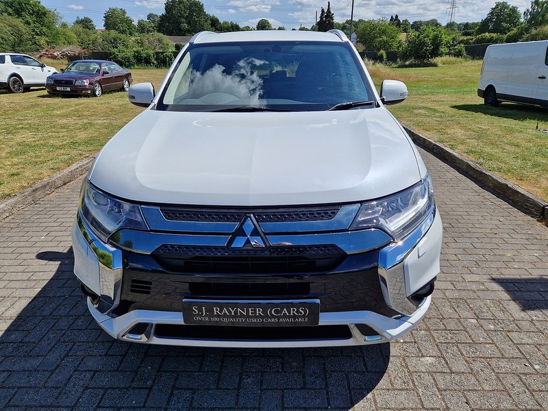 Mitsubishi Outlander h TwinMotor Design - U12098